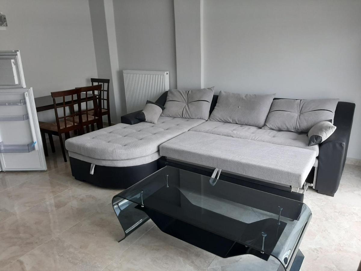 Villa Leonids 2 Nea Kallikrateia Екстериор снимка